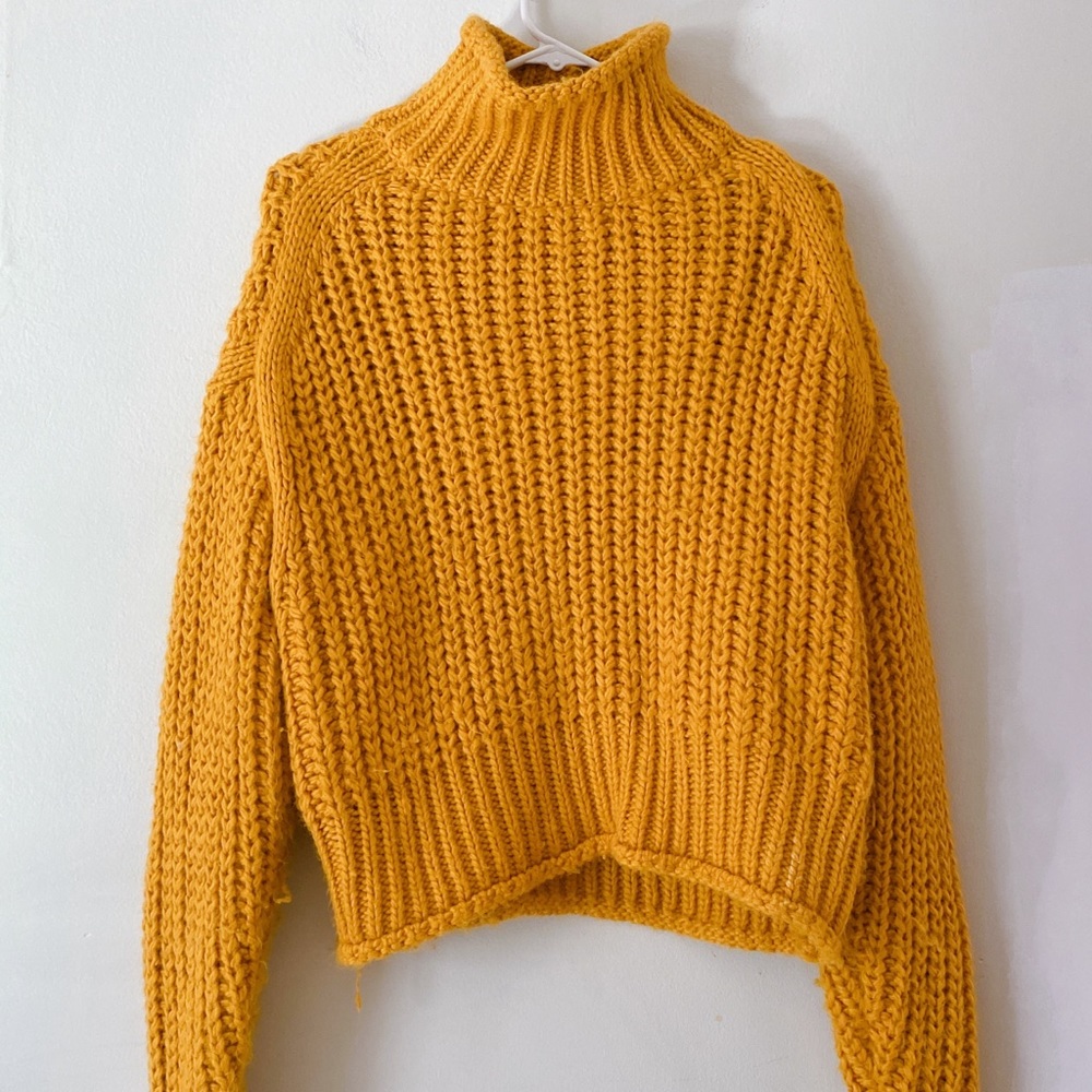 Knit sweater